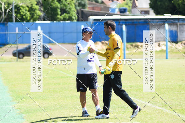 Buy your photos of the eventJogo Treino Esporte Clube Novo Hamburgo on Fotop