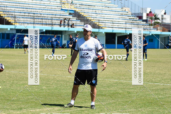 Buy your photos of the eventJogo Treino Esporte Clube Novo Hamburgo on Fotop