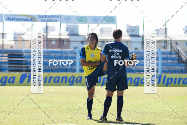 Buy your photos of the eventJogo Treino Esporte Clube Novo Hamburgo on Fotop