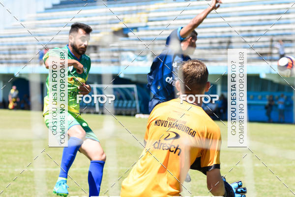 Buy your photos of the eventJogo Treino Esporte Clube Novo Hamburgo on Fotop