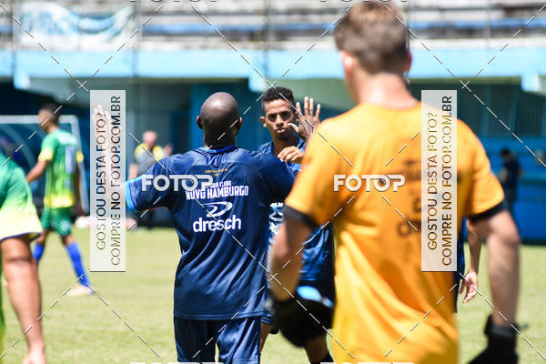 Buy your photos of the eventJogo Treino Esporte Clube Novo Hamburgo on Fotop