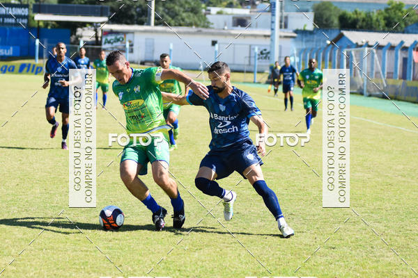 Buy your photos of the eventJogo Treino Esporte Clube Novo Hamburgo on Fotop
