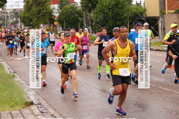 Buy your photos of the eventCircuito de Corridas de Rua Curitiba 2017 - 4� etapa on Fotop