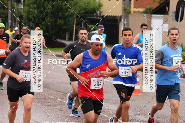 Buy your photos of the eventCircuito de Corridas de Rua Curitiba 2017 - 4� etapa on Fotop