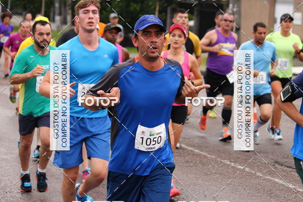 Buy your photos of the eventCircuito de Corridas de Rua Curitiba 2017 - 4� etapa on Fotop