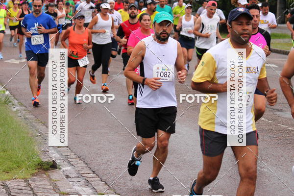 Buy your photos of the eventCircuito de Corridas de Rua Curitiba 2017 - 4 etapa on Fotop