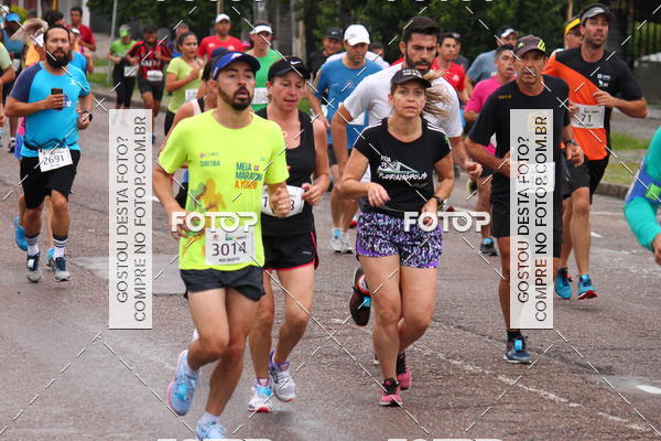 Buy your photos of the eventCircuito de Corridas de Rua Curitiba 2017 - 4 etapa on Fotop