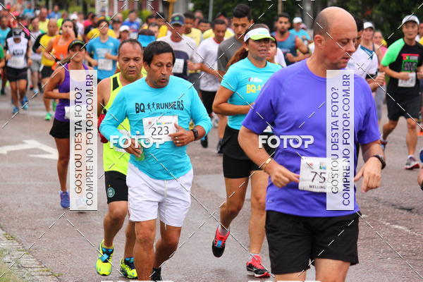 Buy your photos of the eventCircuito de Corridas de Rua Curitiba 2017 - 4 etapa on Fotop