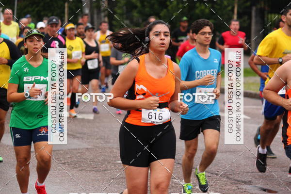 Buy your photos of the eventCircuito de Corridas de Rua Curitiba 2017 - 4 etapa on Fotop