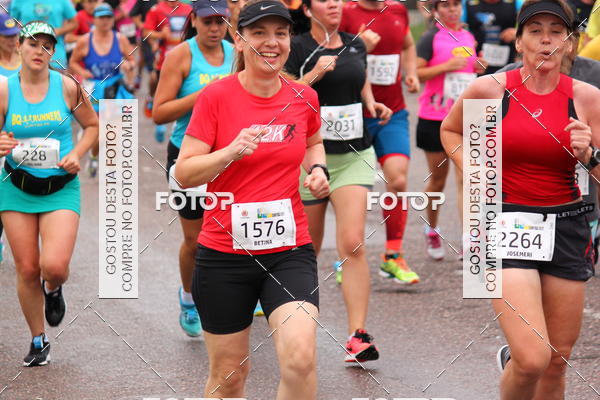 Buy your photos of the eventCircuito de Corridas de Rua Curitiba 2017 - 4 etapa on Fotop