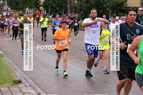 Buy your photos of the eventCircuito de Corridas de Rua Curitiba 2017 - 4� etapa on Fotop