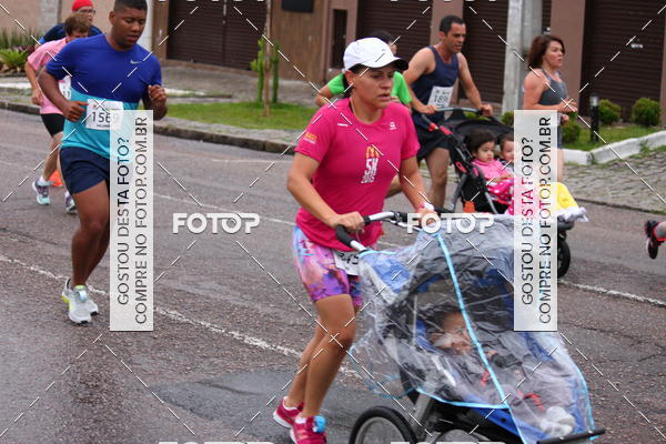 Buy your photos of the eventCircuito de Corridas de Rua Curitiba 2017 - 4� etapa on Fotop