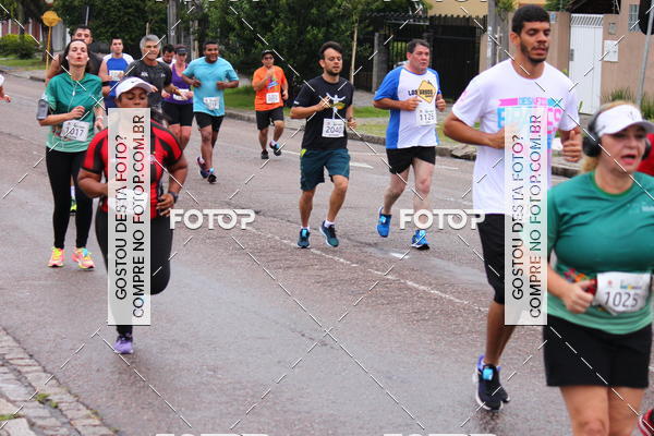 Buy your photos of the eventCircuito de Corridas de Rua Curitiba 2017 - 4� etapa on Fotop