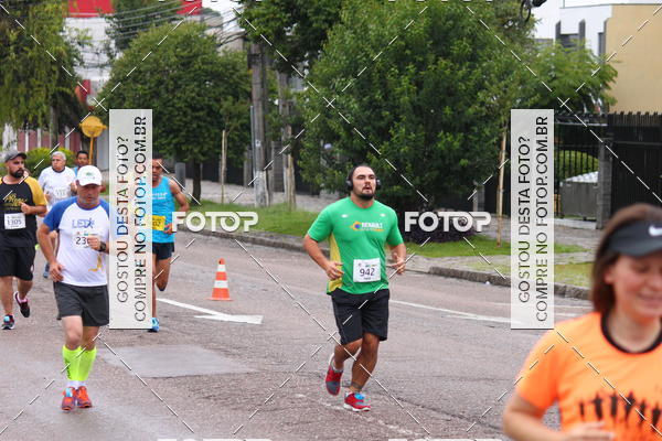 Buy your photos of the eventCircuito de Corridas de Rua Curitiba 2017 - 4� etapa on Fotop