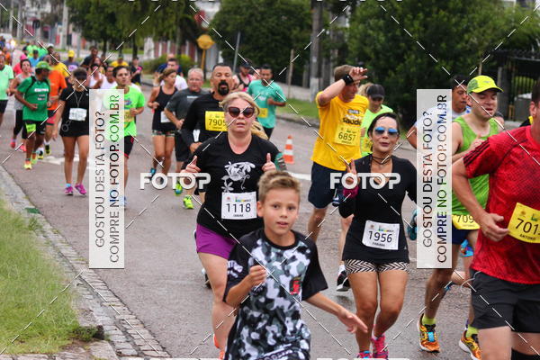 Buy your photos of the eventCircuito de Corridas de Rua Curitiba 2017 - 4 etapa on Fotop