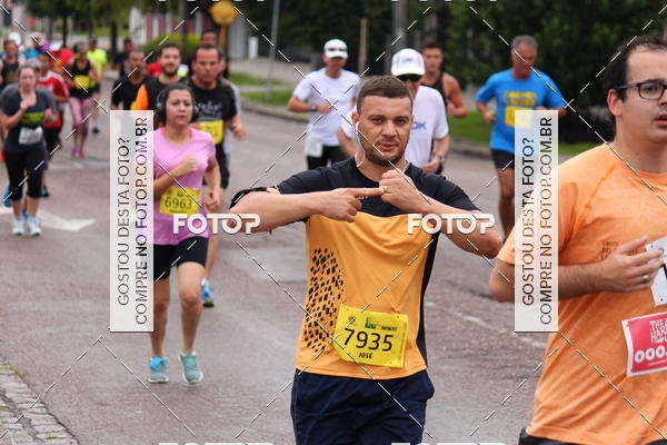 Buy your photos of the eventCircuito de Corridas de Rua Curitiba 2017 - 4� etapa on Fotop