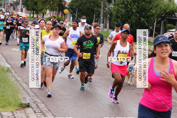 Buy your photos of the eventCircuito de Corridas de Rua Curitiba 2017 - 4 etapa on Fotop