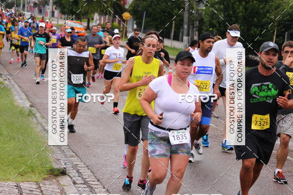 Buy your photos of the eventCircuito de Corridas de Rua Curitiba 2017 - 4 etapa on Fotop