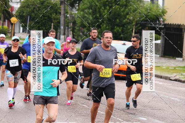 Buy your photos of the eventCircuito de Corridas de Rua Curitiba 2017 - 4 etapa on Fotop