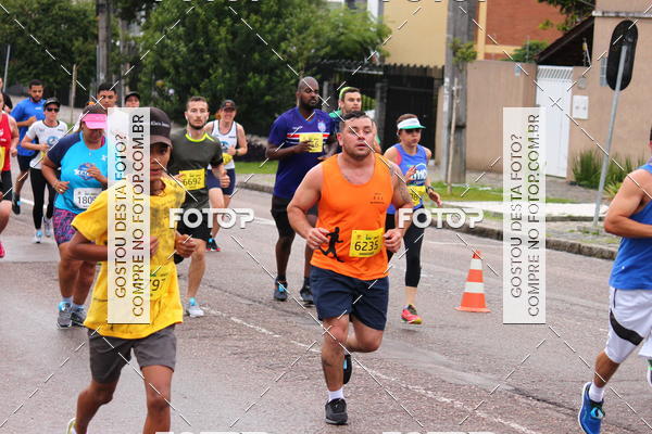 Buy your photos of the eventCircuito de Corridas de Rua Curitiba 2017 - 4 etapa on Fotop