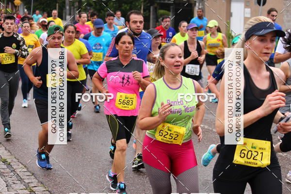 Buy your photos of the eventCircuito de Corridas de Rua Curitiba 2017 - 4 etapa on Fotop