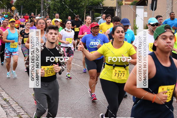 Buy your photos of the eventCircuito de Corridas de Rua Curitiba 2017 - 4 etapa on Fotop