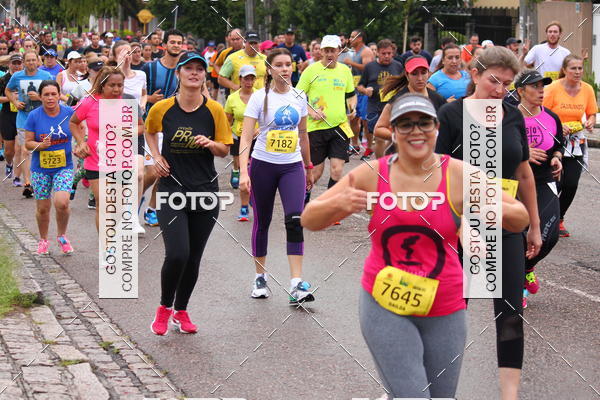 Buy your photos of the eventCircuito de Corridas de Rua Curitiba 2017 - 4� etapa on Fotop