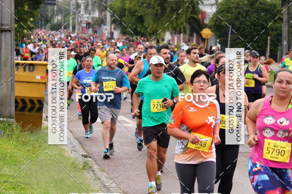 Buy your photos of the eventCircuito de Corridas de Rua Curitiba 2017 - 4� etapa on Fotop