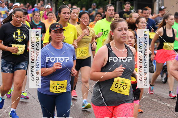 Buy your photos of the eventCircuito de Corridas de Rua Curitiba 2017 - 4� etapa on Fotop