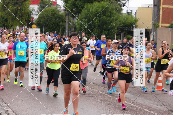 Buy your photos of the eventCircuito de Corridas de Rua Curitiba 2017 - 4� etapa on Fotop