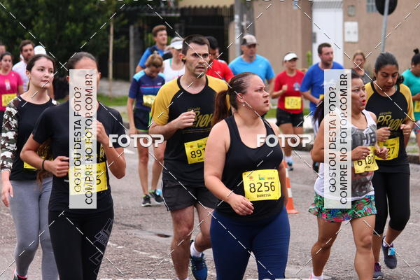 Buy your photos of the eventCircuito de Corridas de Rua Curitiba 2017 - 4� etapa on Fotop