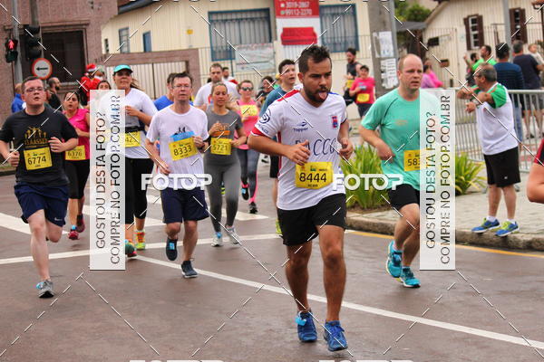 Buy your photos of the eventCircuito de Corridas de Rua Curitiba 2017 - 4� etapa on Fotop