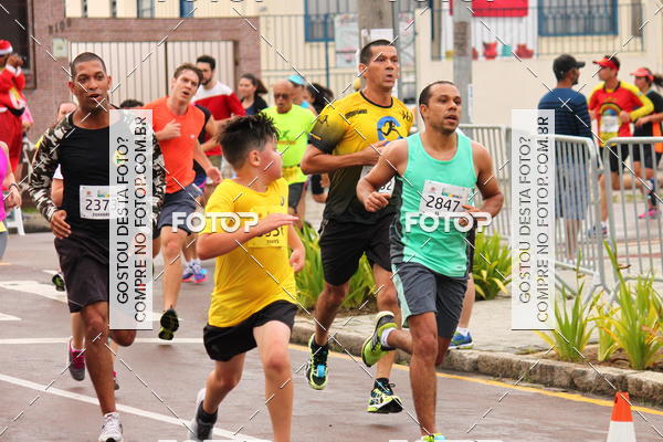 Buy your photos of the eventCircuito de Corridas de Rua Curitiba 2017 - 4� etapa on Fotop