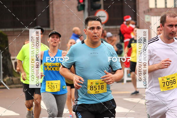 Buy your photos of the eventCircuito de Corridas de Rua Curitiba 2017 - 4� etapa on Fotop