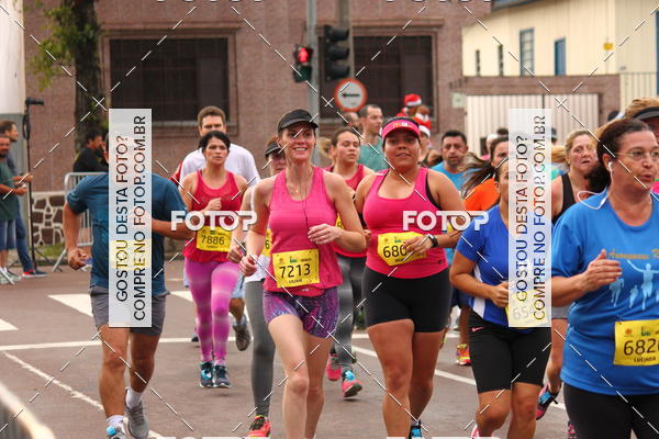 Buy your photos of the eventCircuito de Corridas de Rua Curitiba 2017 - 4 etapa on Fotop