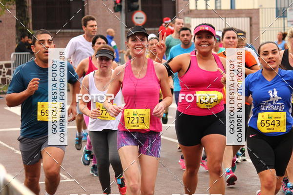 Buy your photos of the eventCircuito de Corridas de Rua Curitiba 2017 - 4 etapa on Fotop
