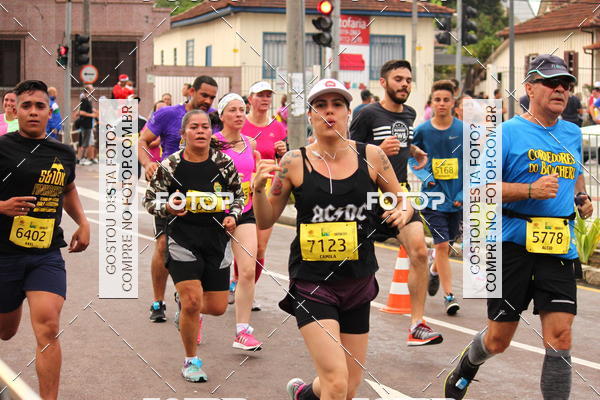 Buy your photos of the eventCircuito de Corridas de Rua Curitiba 2017 - 4 etapa on Fotop