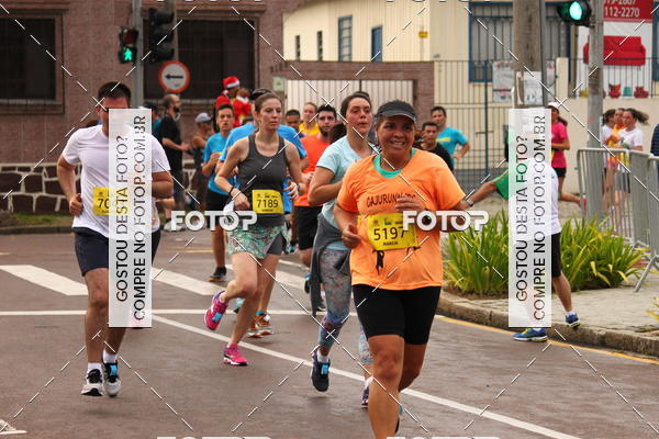Buy your photos of the eventCircuito de Corridas de Rua Curitiba 2017 - 4 etapa on Fotop