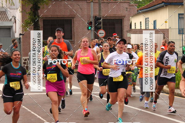 Buy your photos of the eventCircuito de Corridas de Rua Curitiba 2017 - 4 etapa on Fotop