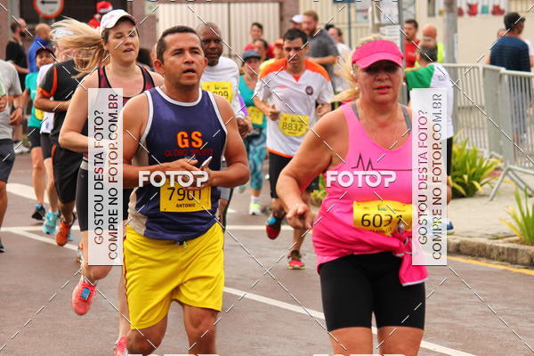 Buy your photos of the eventCircuito de Corridas de Rua Curitiba 2017 - 4� etapa on Fotop
