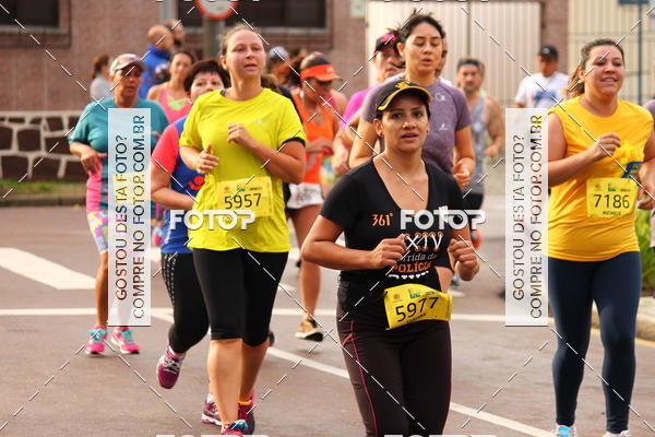 Buy your photos of the eventCircuito de Corridas de Rua Curitiba 2017 - 4� etapa on Fotop