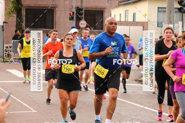 Buy your photos of the eventCircuito de Corridas de Rua Curitiba 2017 - 4� etapa on Fotop