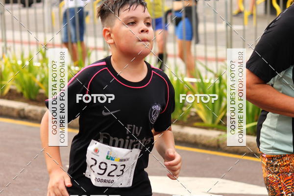 Buy your photos of the eventCircuito de Corridas de Rua Curitiba 2017 - 4� etapa on Fotop