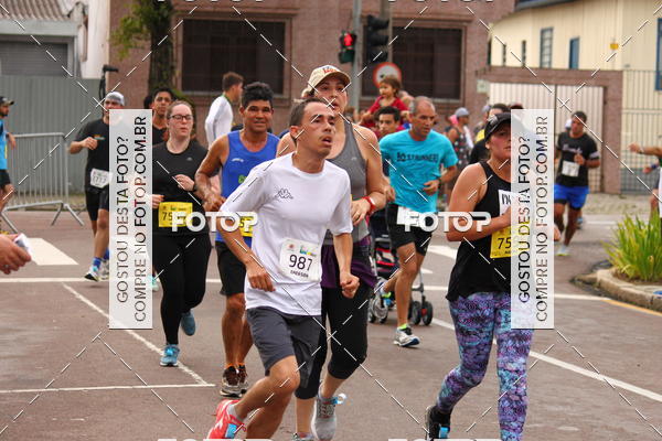 Buy your photos of the eventCircuito de Corridas de Rua Curitiba 2017 - 4� etapa on Fotop