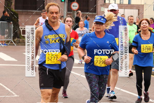 Buy your photos of the eventCircuito de Corridas de Rua Curitiba 2017 - 4� etapa on Fotop