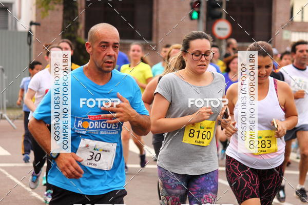 Buy your photos of the eventCircuito de Corridas de Rua Curitiba 2017 - 4� etapa on Fotop