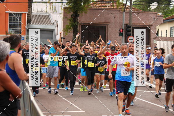 Buy your photos of the eventCircuito de Corridas de Rua Curitiba 2017 - 4� etapa on Fotop