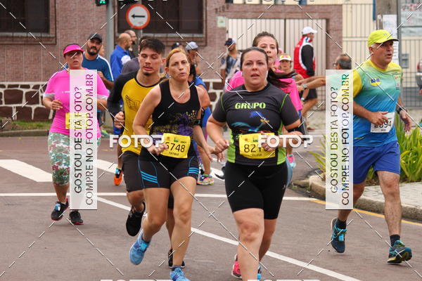 Buy your photos of the eventCircuito de Corridas de Rua Curitiba 2017 - 4� etapa on Fotop