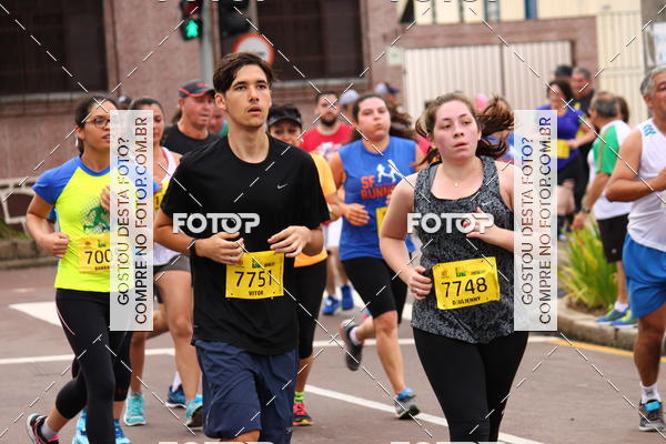 Buy your photos of the eventCircuito de Corridas de Rua Curitiba 2017 - 4� etapa on Fotop