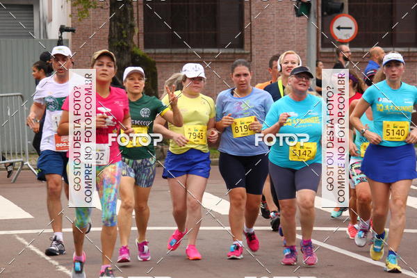 Buy your photos of the eventCircuito de Corridas de Rua Curitiba 2017 - 4 etapa on Fotop